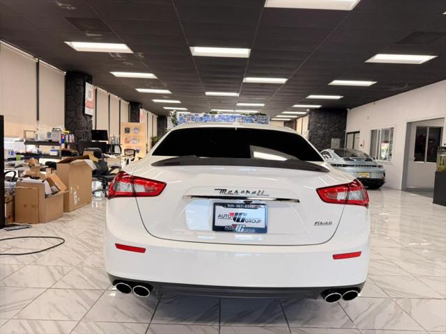 2016 Maserati Ghibli Base