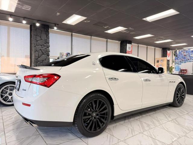 2016 Maserati Ghibli Base
