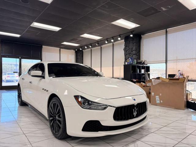 2016 Maserati Ghibli Base