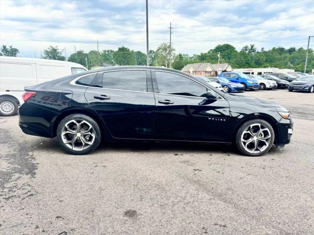 2022 Chevrolet Malibu FWD LT