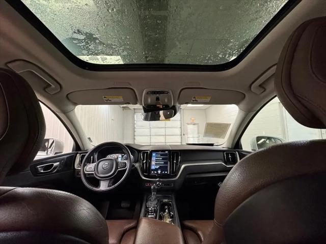 2019 Volvo XC60 T5 Momentum