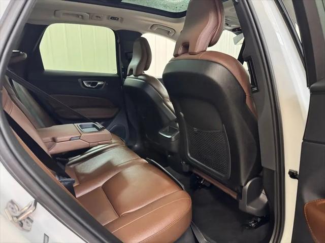 2019 Volvo XC60 T5 Momentum