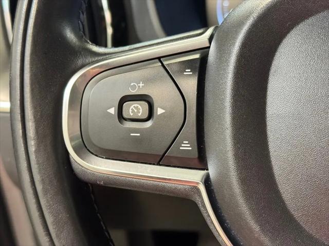 2019 Volvo XC60 T5 Momentum