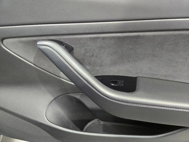 2020 Tesla Model 3 Standard Range Plus Rear-Wheel Drive