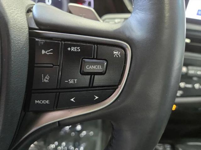 2023 Lexus ES 300h 300h