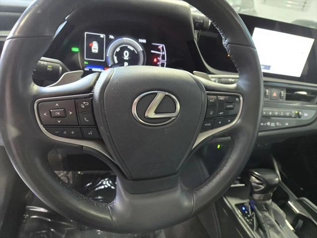 2023 Lexus ES 300h 300h