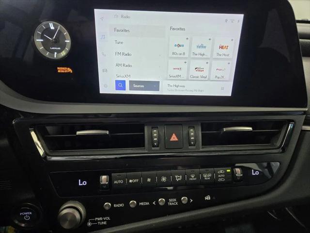 2023 Lexus ES 300h 300h