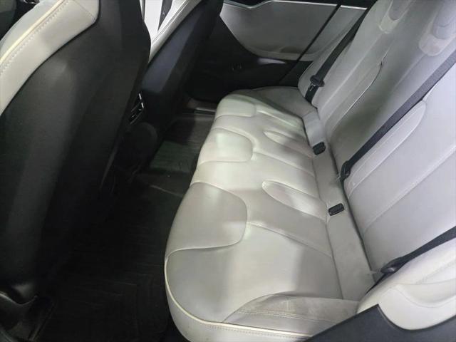 2013 Tesla Model S Performance