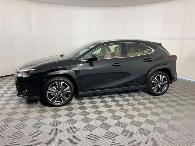 2025 Lexus 300 Premium