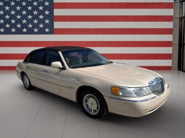 1998 Lincoln Town Car Cartier