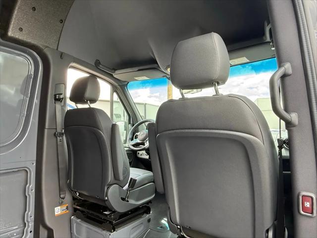 2026 Mercedes-Benz Sprinter 2500 Standard Roof 4-Cyl Diesel HO