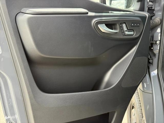 2026 Mercedes-Benz Sprinter 2500 Standard Roof 4-Cyl Diesel HO
