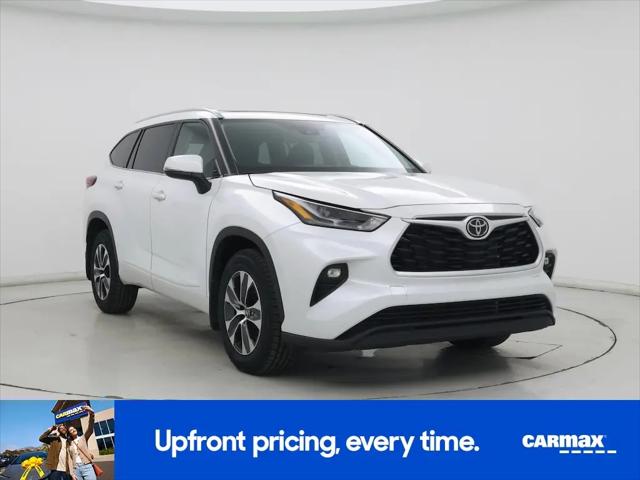 2022 Toyota Highlander XLE for sale near Columbus, OH