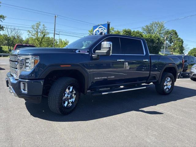 2020 GMC Sierra 2500HD 4WD Crew Cab Standard Bed Denali