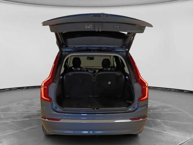 2023 Volvo XC90 Recharge T8 Plus 6-Seater