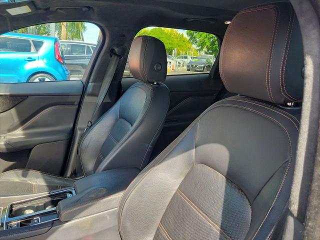 2019 Jaguar F-PACE 25t Prestige