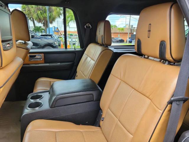 2012 Lincoln Navigator Base