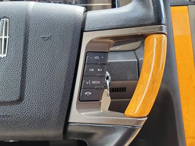 2012 Lincoln Navigator Base