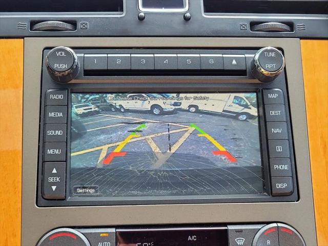 2012 Lincoln Navigator Base