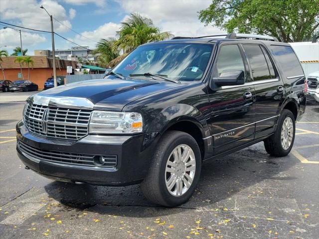 2012 Lincoln Navigator Base