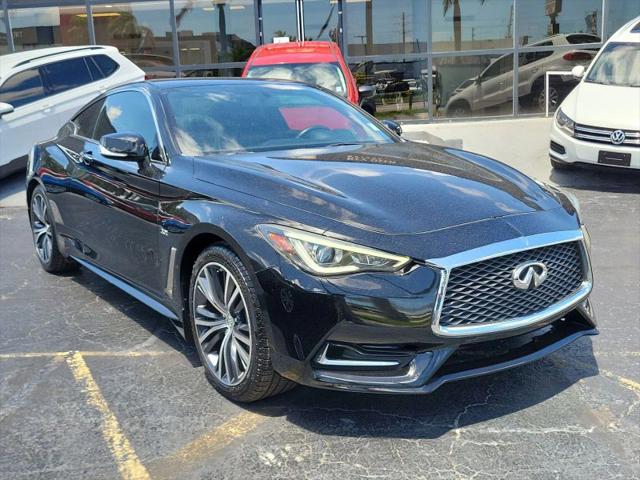 2017 INFINITI Q60 2.0t
