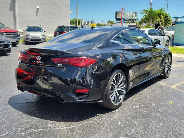 2017 INFINITI Q60 2.0t