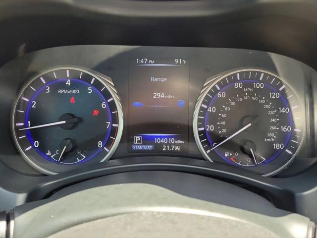 2017 INFINITI Q60 2.0t