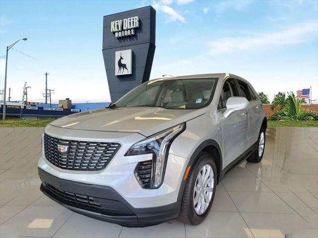 2022 Cadillac XT4 FWD Luxury for sale in Miami, FL