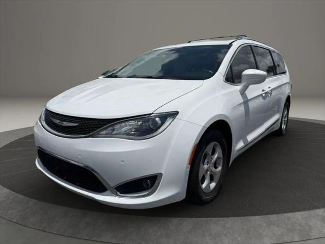 2017 Chrysler Pacifica Touring-L Plus for sale in Orlando, FL