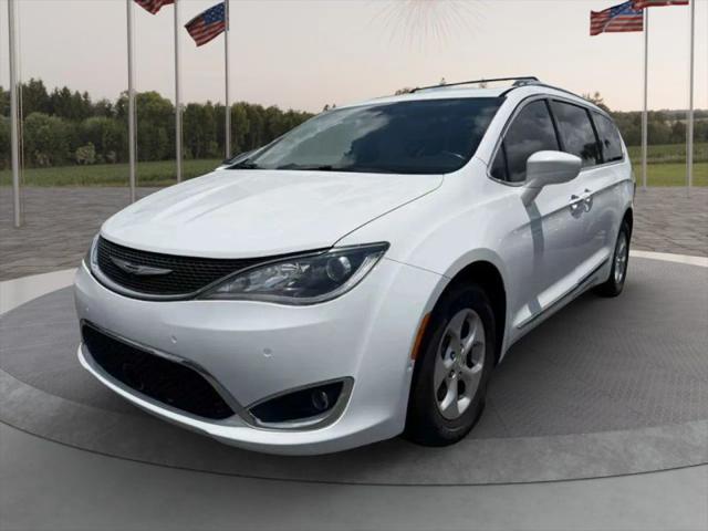2017 Chrysler Pacifica Touring-L Plus for sale in Orlando, FL