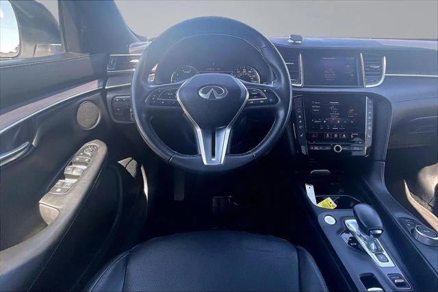 2022 INFINITI QX50 LUXE AWD