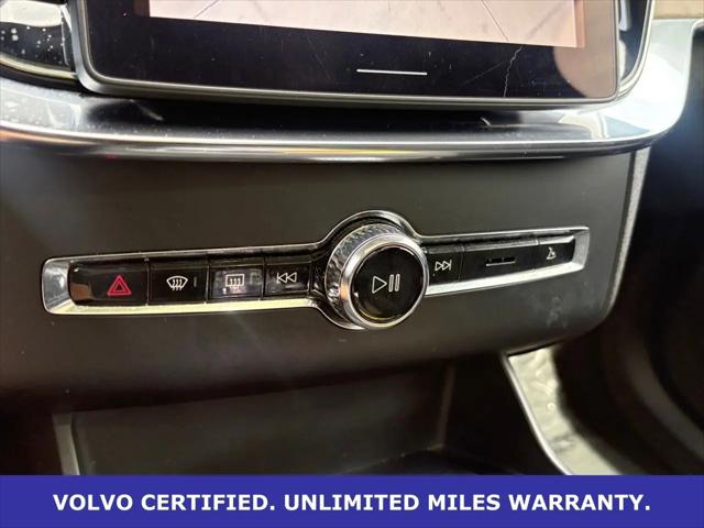 2025 Volvo XC90 B6 Plus 7-Seater