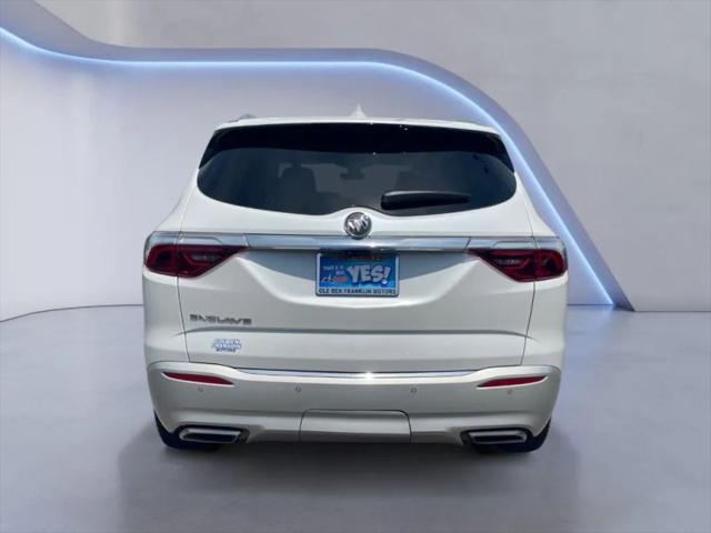 2023 Buick Enclave Premium FWD