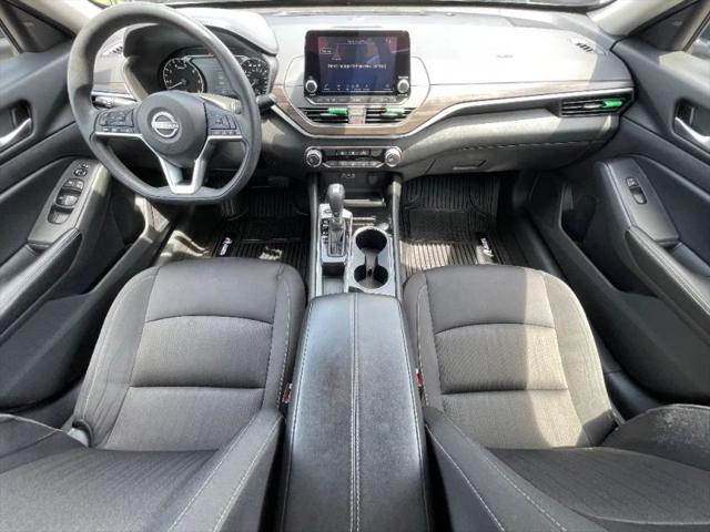 2024 Nissan Altima SV FWD