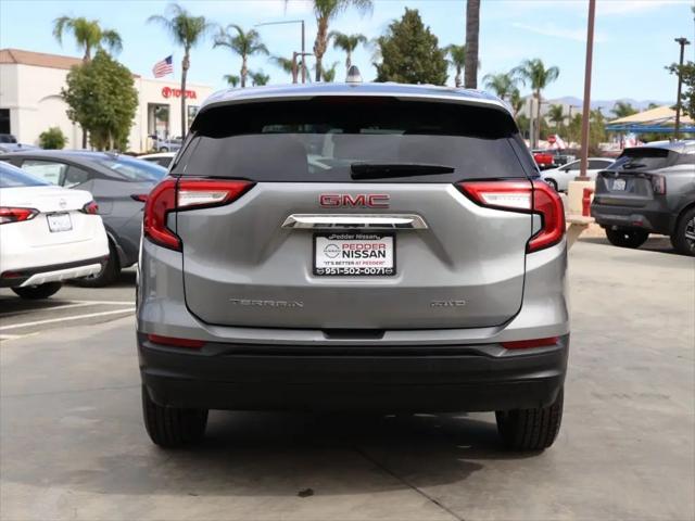 2024 GMC Terrain AWD SLE