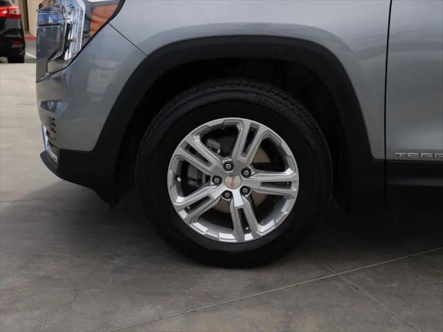 2024 GMC Terrain AWD SLE