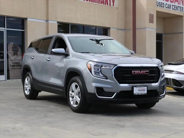 2024 GMC Terrain AWD SLE