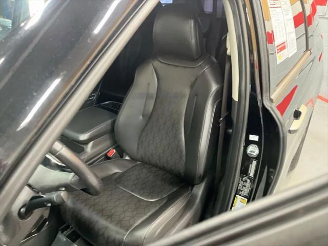 2025 Kia Carnival MPV SX