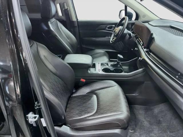 2025 Kia Carnival MPV SX