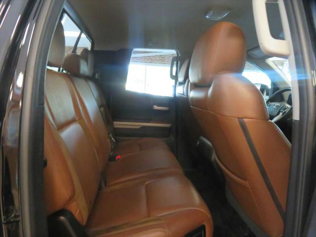 2016 Toyota Tundra SR5 5.7L V8