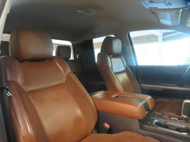 2016 Toyota Tundra SR5 5.7L V8