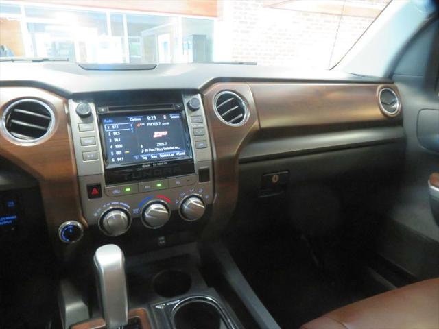 2016 Toyota Tundra SR5 5.7L V8