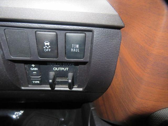 2016 Toyota Tundra SR5 5.7L V8