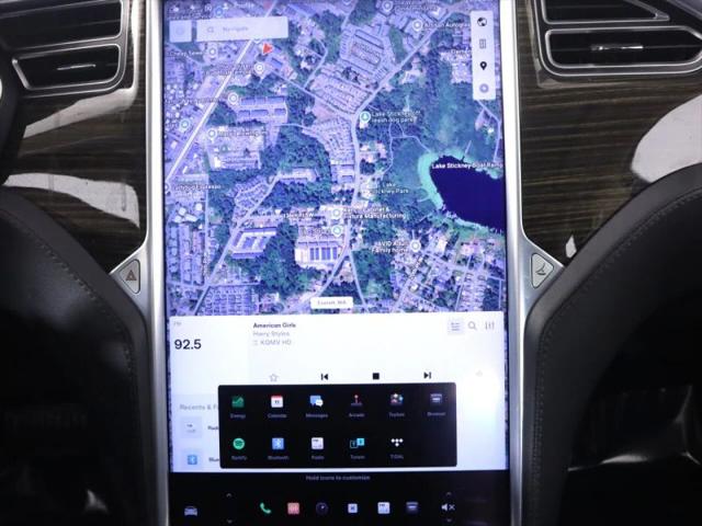 2015 Tesla Model S 70D
