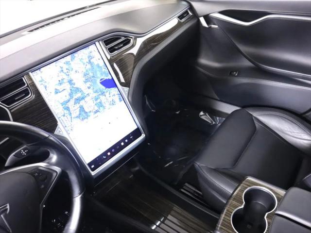 2015 Tesla Model S 70D