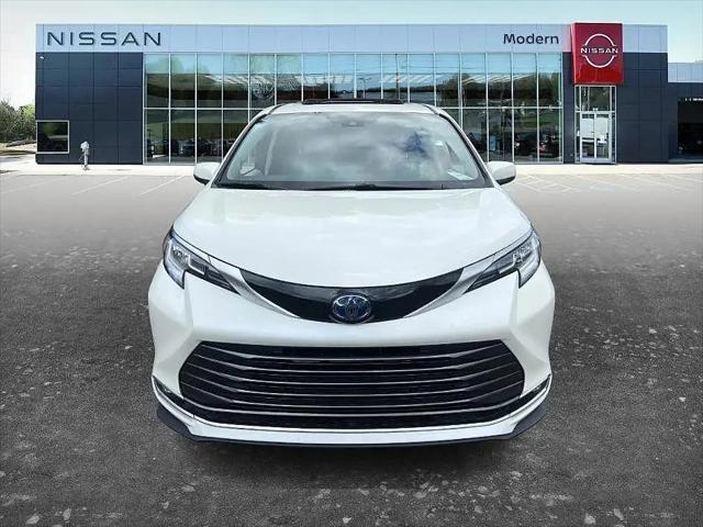 2021 Toyota Sienna Limited