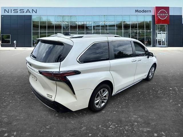 2021 Toyota Sienna Limited