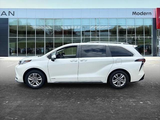 2021 Toyota Sienna Limited