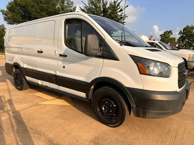 2019 Ford Transit w/60/40 Side Door w/RWB