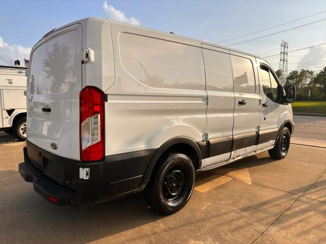 2019 Ford Transit w/60/40 Side Door w/RWB